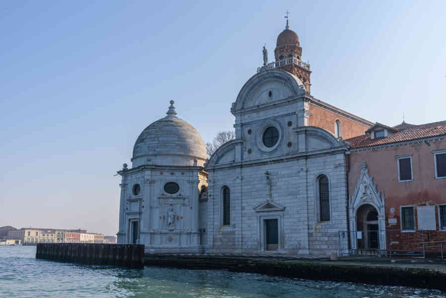 Italia - Venecia 315 - isla de San Michele - iglesia de San Michele.jpg